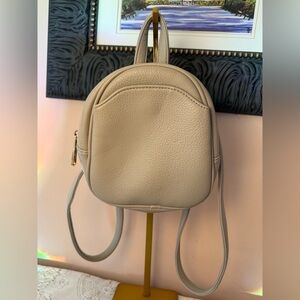 Compact Beige Women's Mini Backpack - Classic Everyday Style